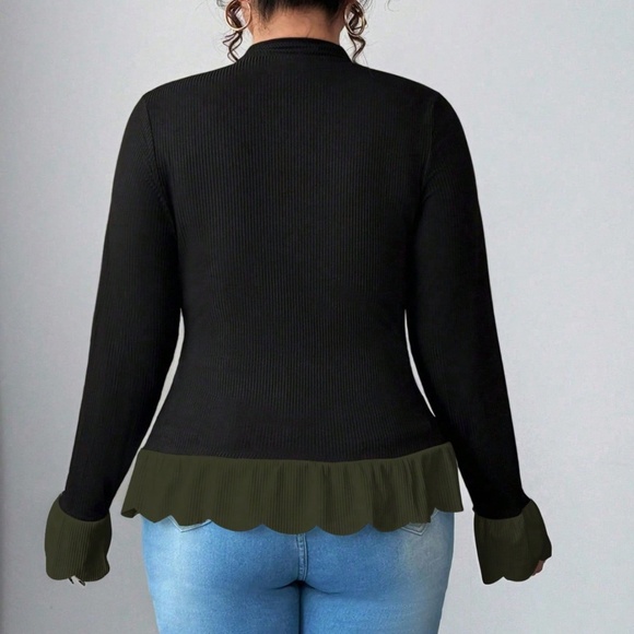 Plus Solid Color block Ruffle Hem Long Sleeve Mock Neck Top - Picture 4 of 5
